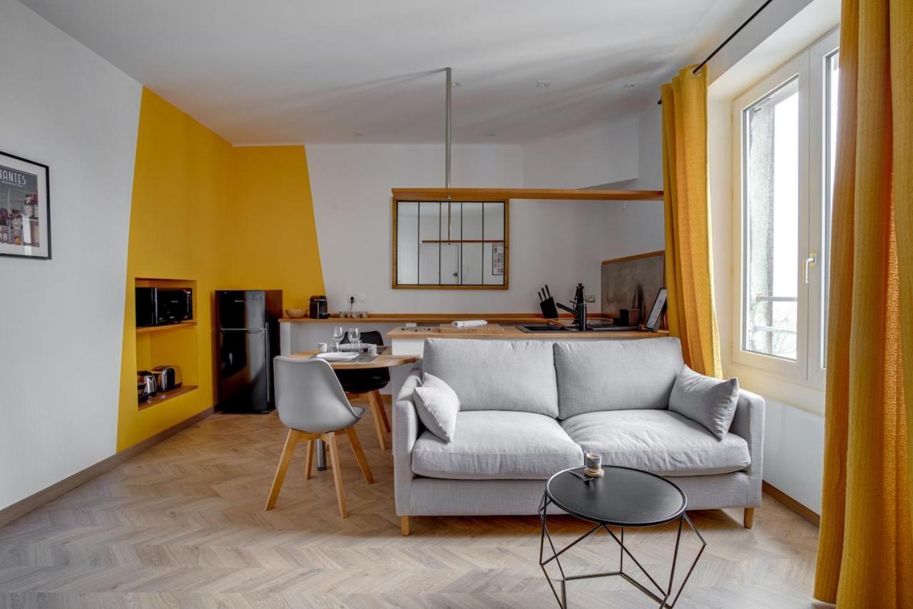 Au Coeur De Nantes Design Et Cosy Exterior photo